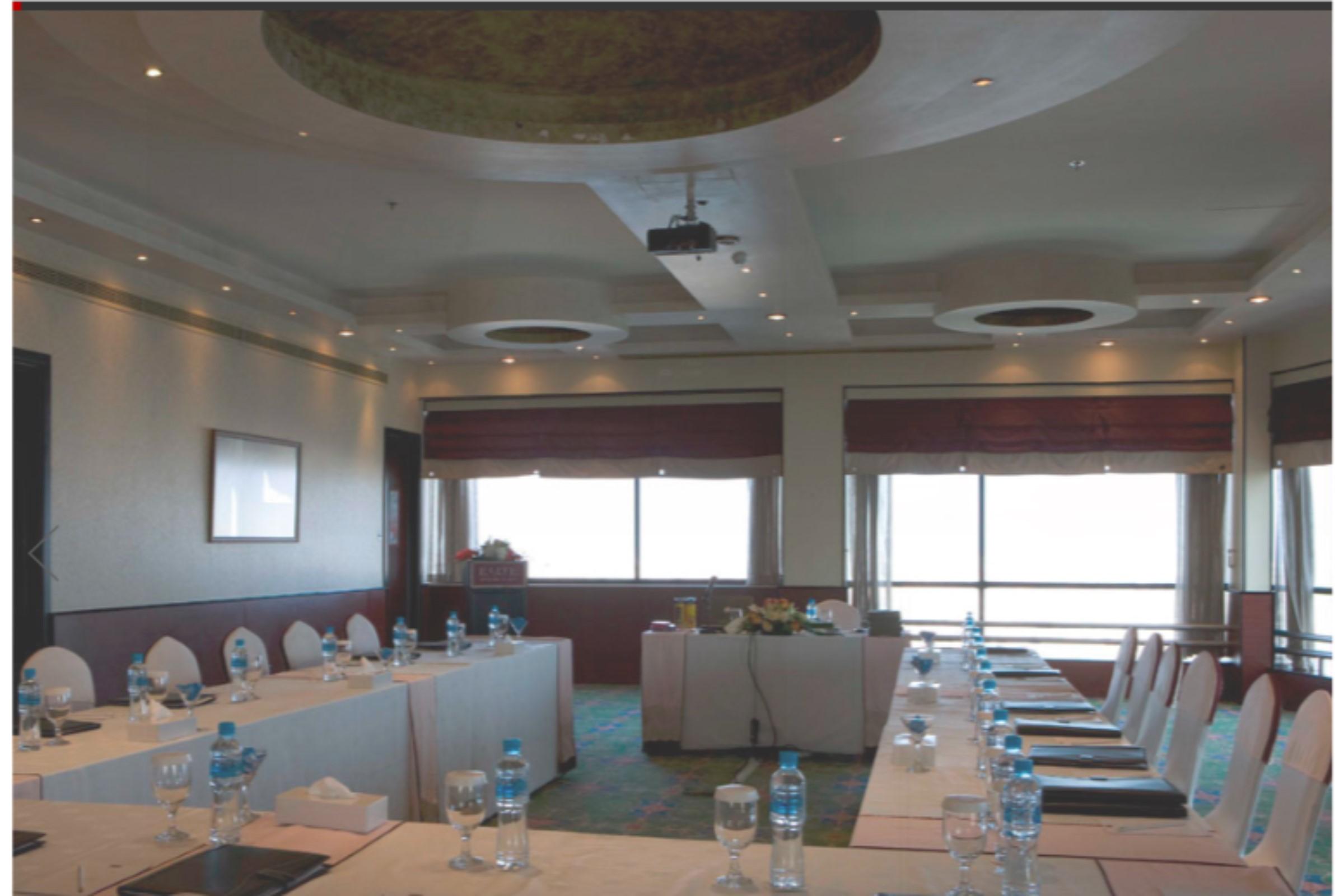 City Center Hotel มานามา ภายนอก รูปภาพ
