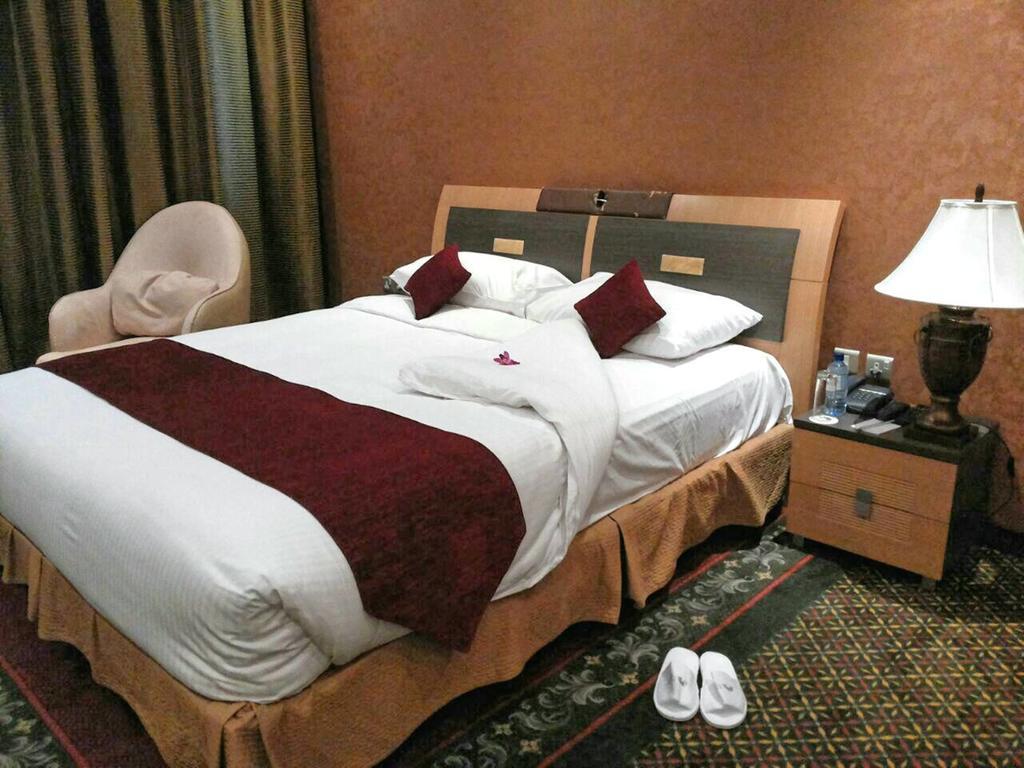 City Center Hotel มานามา ภายนอก รูปภาพ